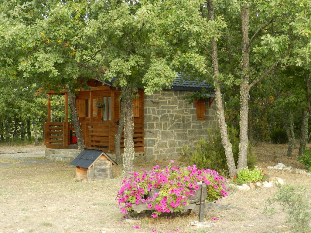 Cabanas Vallecino Manzanal de los Infantes Exteriér fotografie