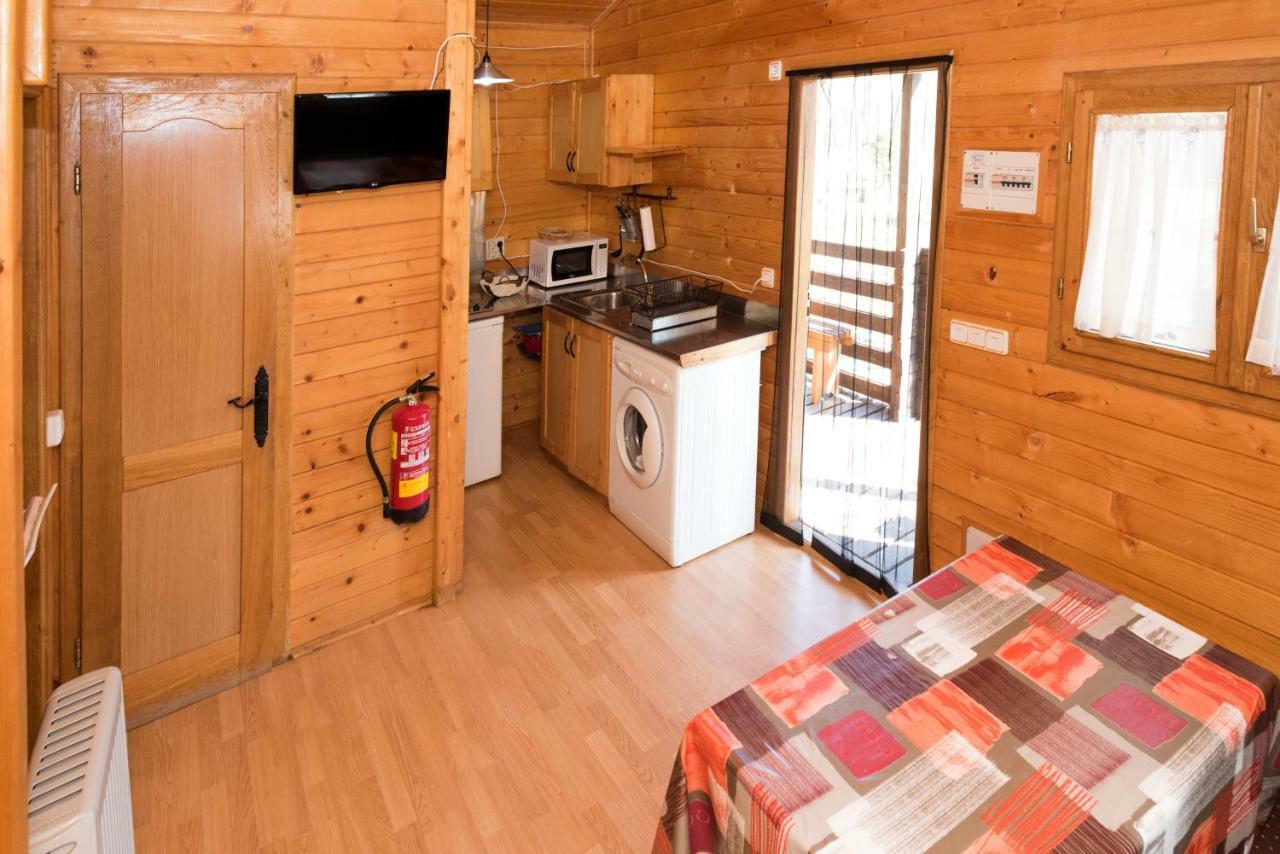 Cabanas Vallecino Manzanal de los Infantes Exteriér fotografie